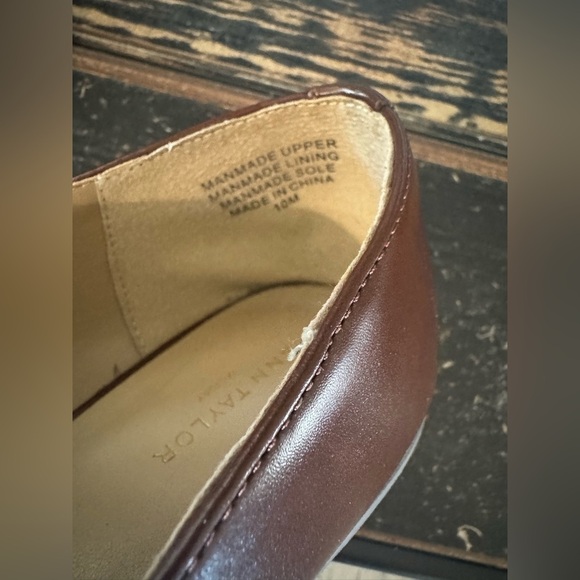 ANN TAYLOR women’s Brown Leather penny  Loafers- get this season’s hottest shoe🤎 - Picture 2 of 7